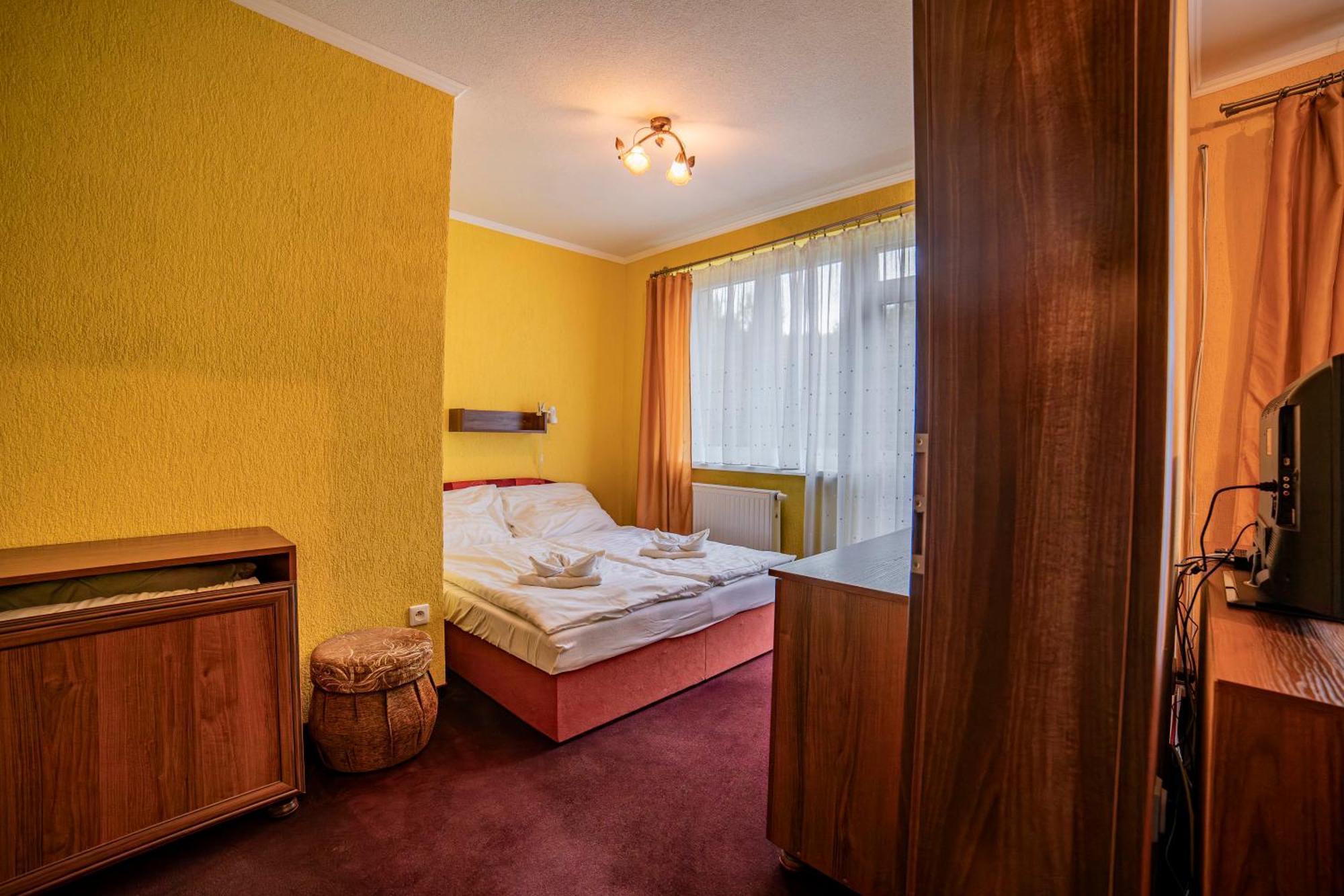 Penzion Alpsky Dom Vitanová Esterno foto
